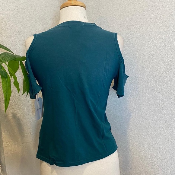 🆕LNA avalanche tee green top - Picture 9 of 13